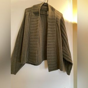 Green Lululemon cardigan/sweater!